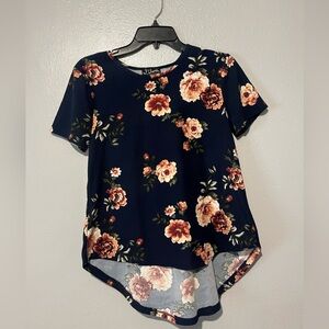 Floral top